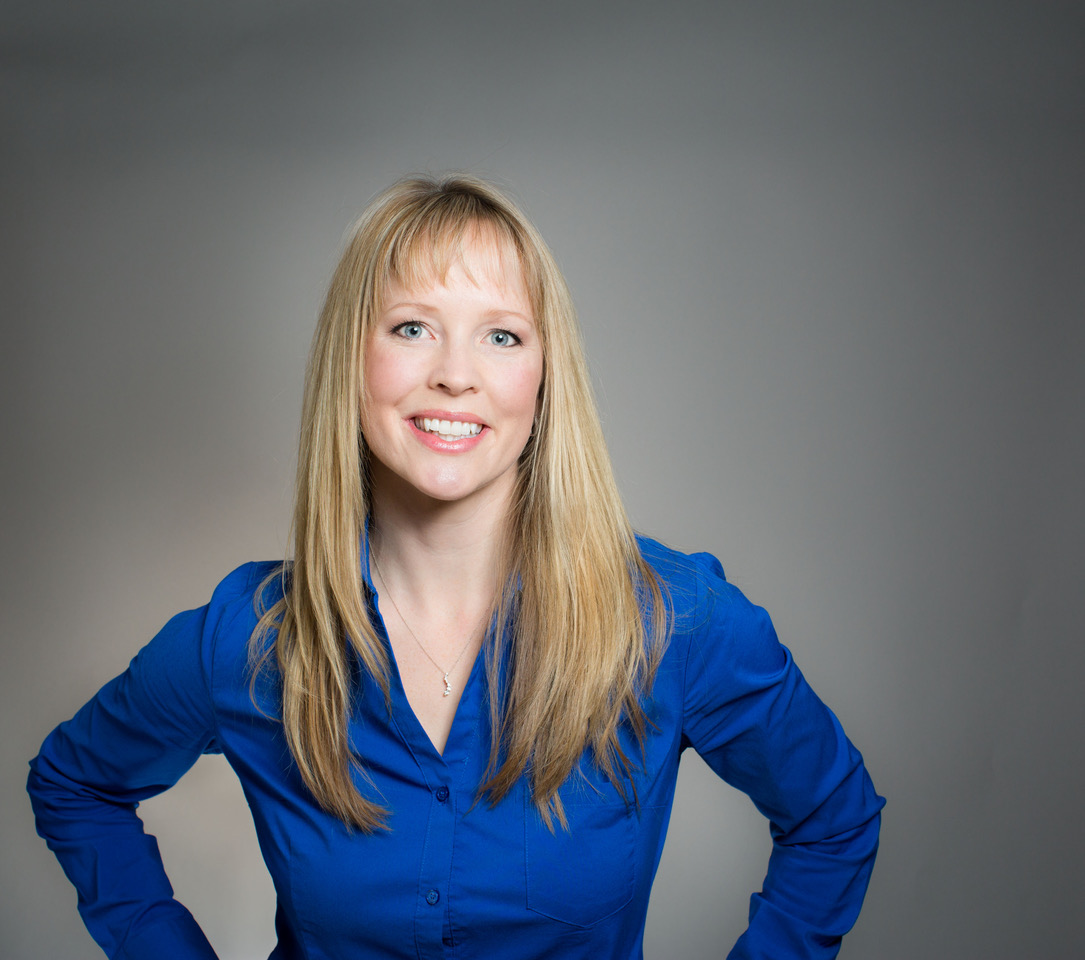 Kelly VanderBeek Olympic Downhiller, Broadcaster & World Cup Medalist